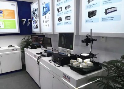 華北工控精彩亮相2021中國（上海）機器視覺展 首日展示高效數(shù)據(jù)處理解決方案